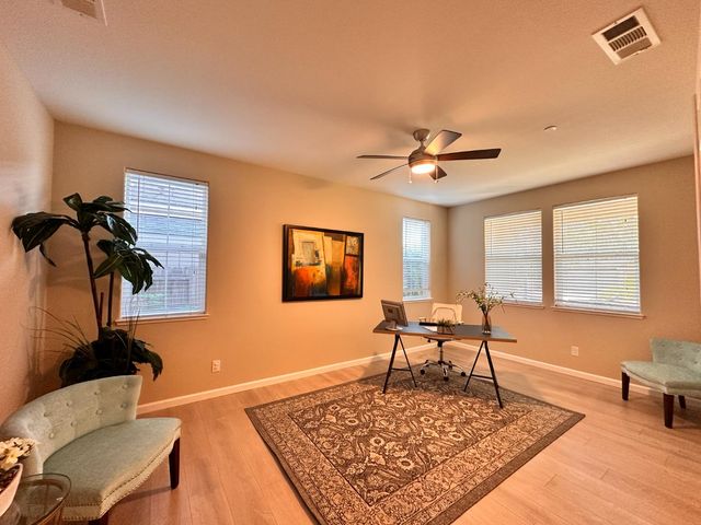 3718 Mirtoon Sea Ave, Sacramento, CA 95834