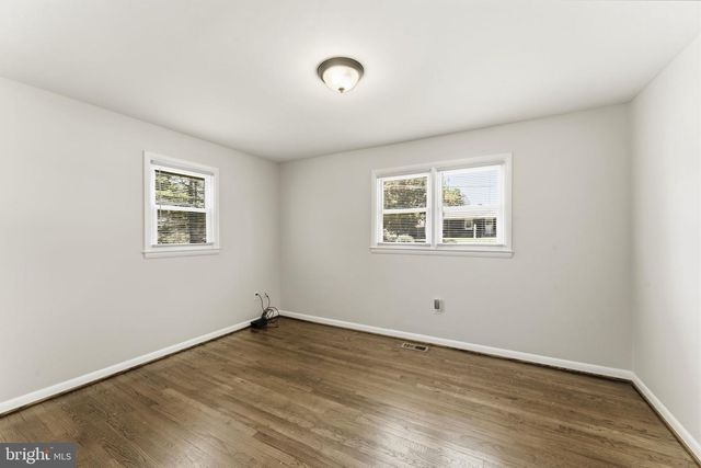 3932 SHILOH AVE, Hampstead, MD 21074