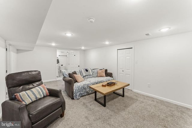 3932 SHILOH AVE, Hampstead, MD 21074