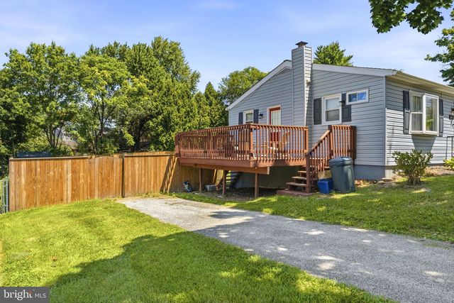 3932 SHILOH AVE, Hampstead, MD 21074