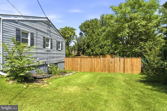 3932 SHILOH AVE, Hampstead, MD 21074