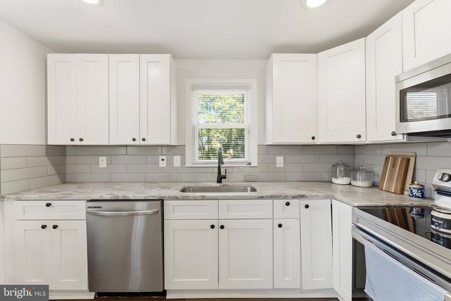 3932 SHILOH AVE, Hampstead, MD 21074