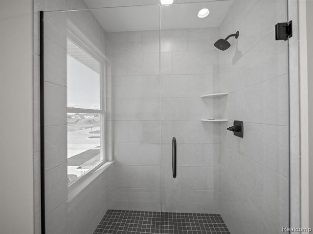 13759 Eagles Way Drive, Shelby, MI 48315