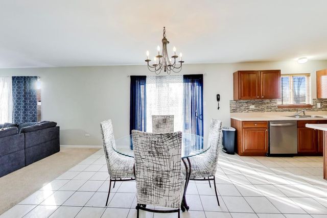 1511 Thornwood Lane, Plainfield, IL 60586