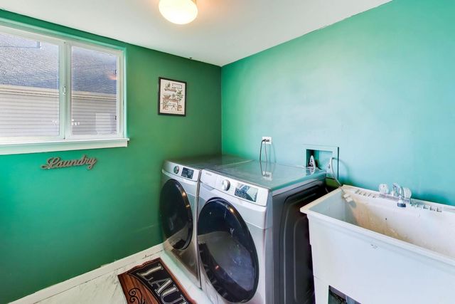 1511 Thornwood Lane, Plainfield, IL 60586