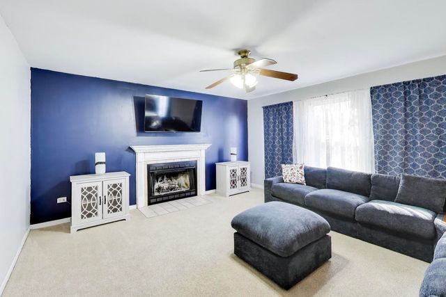 1511 Thornwood Lane, Plainfield, IL 60586