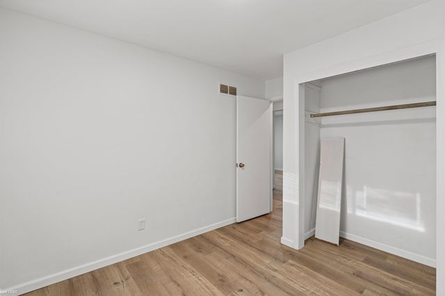 1368 Autumn Drive, Flint, MI 48532