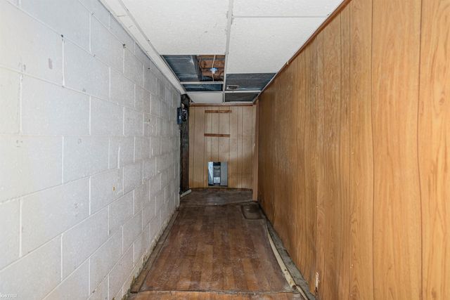 1368 Autumn Drive, Flint, MI 48532