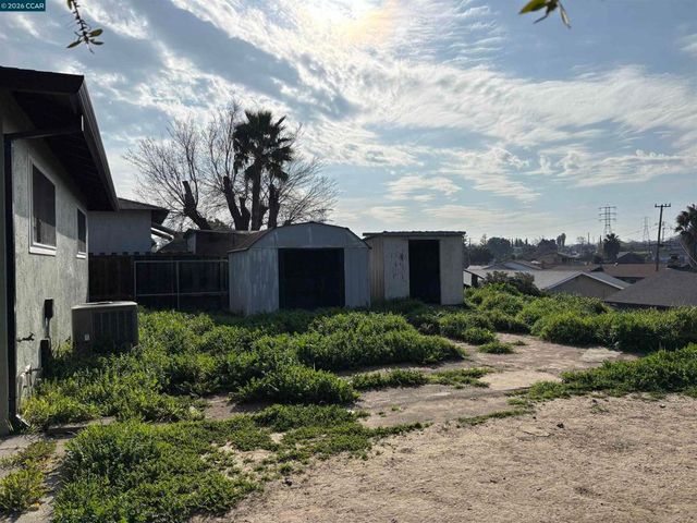 1304 E 13Th St, Antioch, CA 94509