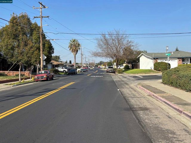 1304 E 13Th St, Antioch, CA 94509