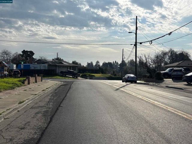 1304 E 13Th St, Antioch, CA 94509