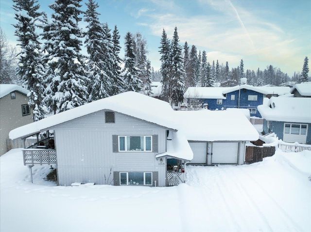 1015 JOYCE DRIVE, Fairbanks, AK 99701