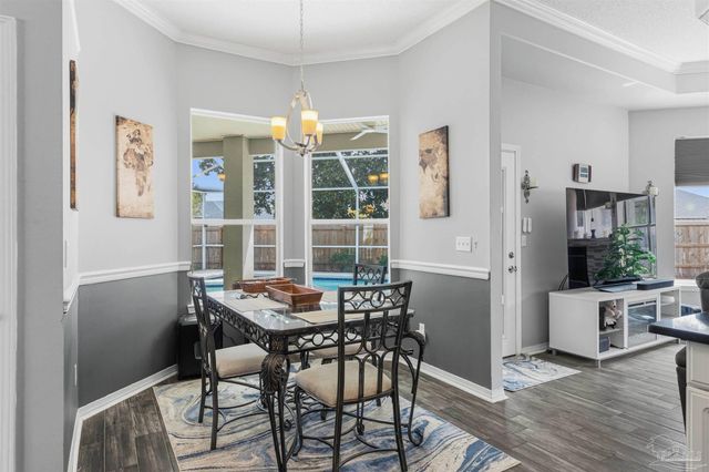 1956 Rue La Fontaine, Navarre, FL 32566
