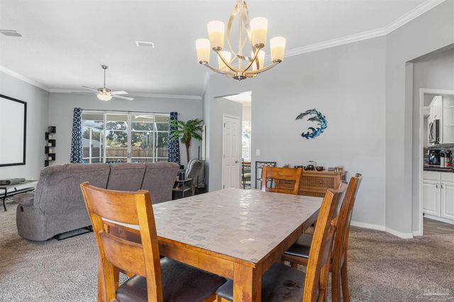 1956 Rue La Fontaine, Navarre, FL 32566