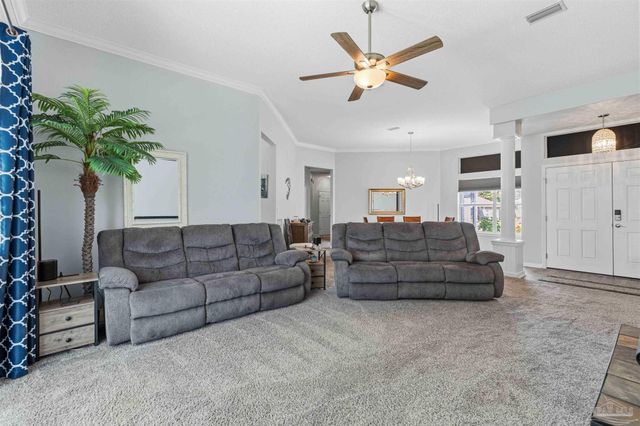 1956 Rue La Fontaine, Navarre, FL 32566