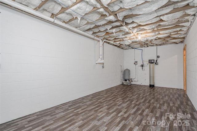 288 Hard To Find Drive, Brevard, NC 28712