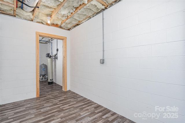 288 Hard To Find Drive, Brevard, NC 28712