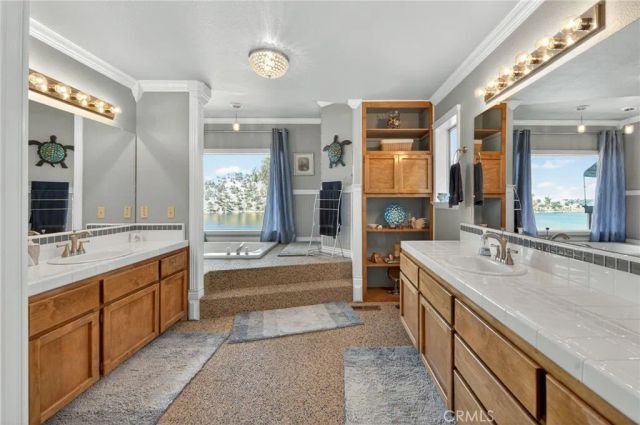 28037 Sky Harbour, Friant, CA 93626