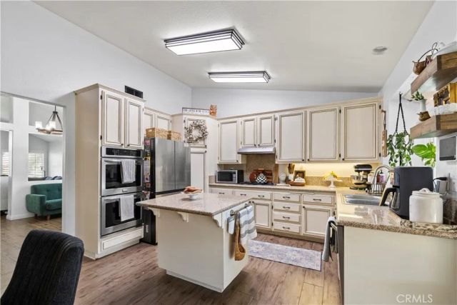 3906 N Flame Tree, Rialto, CA 92377