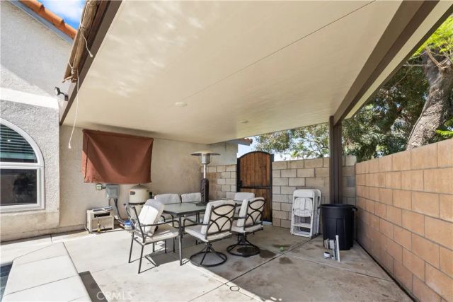 3906 N Flame Tree, Rialto, CA 92377