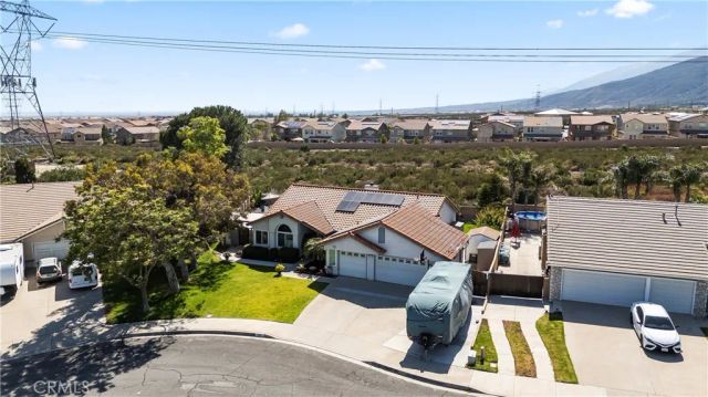 3906 N Flame Tree, Rialto, CA 92377