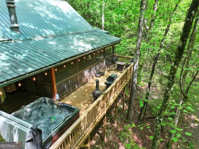 189 Cherry Lake Drive 3, Blue Ridge, GA 30513