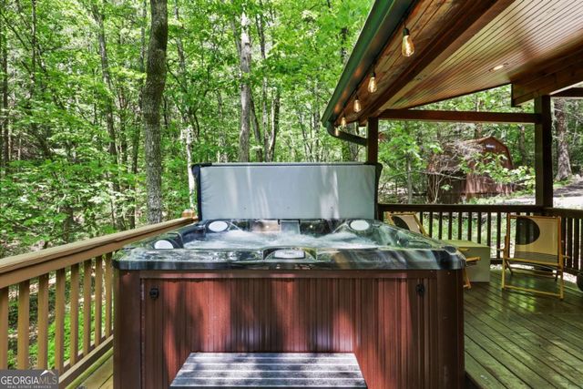 189 Cherry Lake Drive 3, Blue Ridge, GA 30513