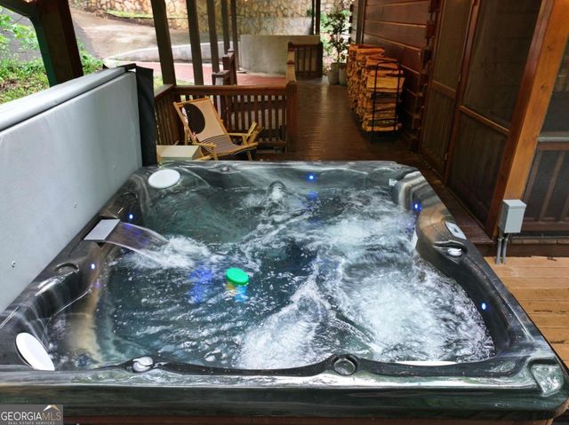 189 Cherry Lake Drive 3, Blue Ridge, GA 30513
