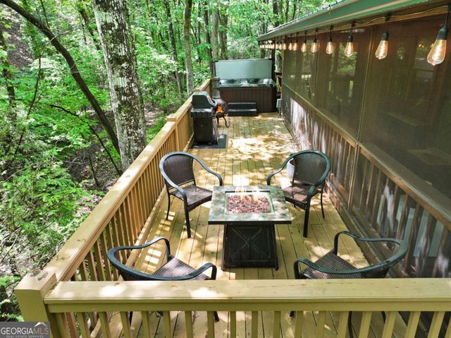 189 Cherry Lake Drive 3, Blue Ridge, GA 30513