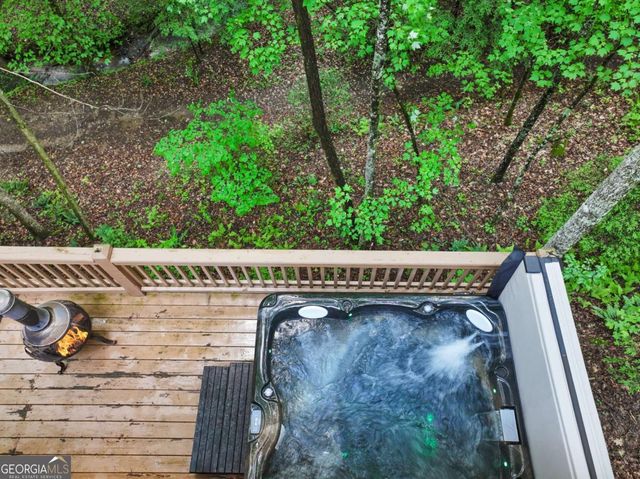 189 Cherry Lake Drive 3, Blue Ridge, GA 30513