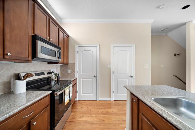1913 Gillette Street C, Houston, TX 77006