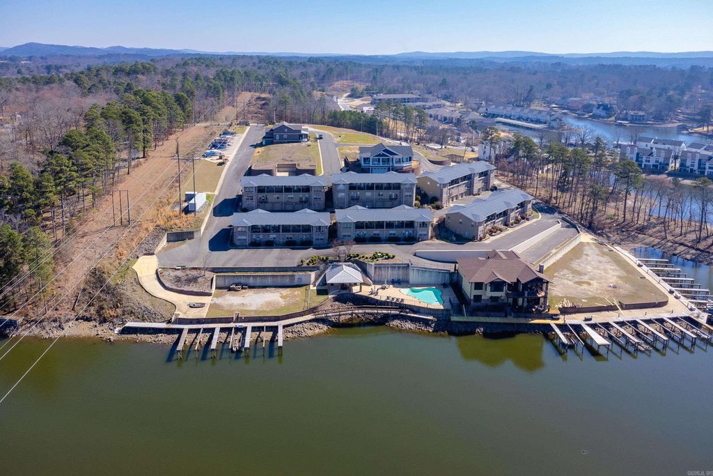 620 Grand Point Dr Unit 25B, Hot Springs, AR 71901