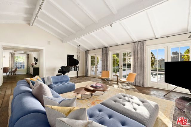 1441 Oriole Drive, Los Angeles, CA 90069