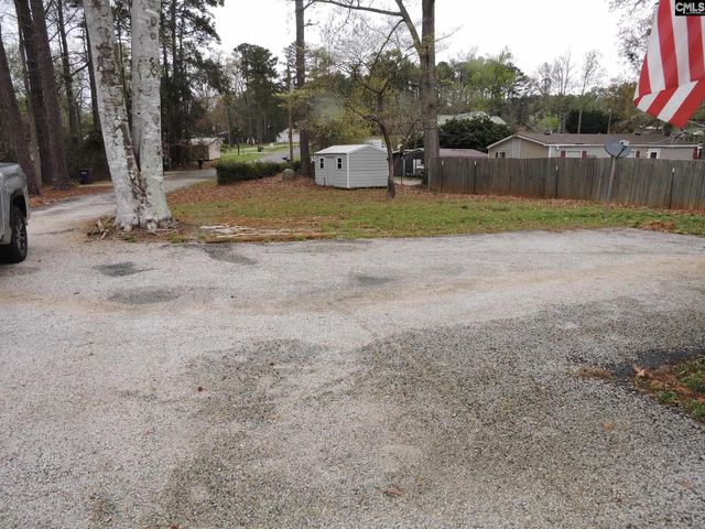 72 Sunshine Point, Prosperity, SC 29127
