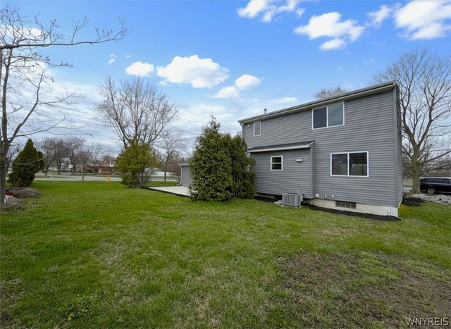 100 Frankhauser Road, Amherst, NY 14221