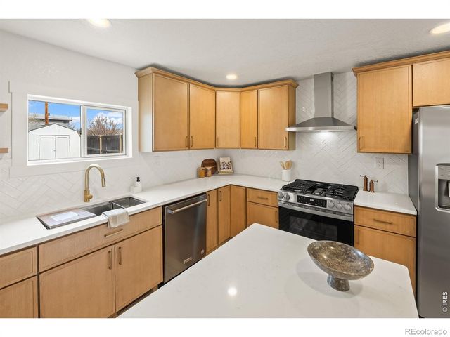 104 Oak Street, Windsor, CO 80550