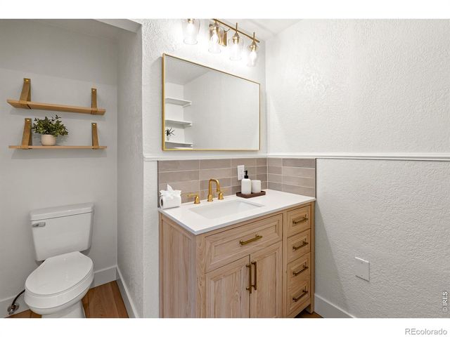 104 Oak Street, Windsor, CO 80550