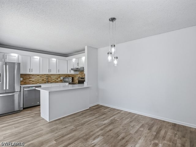 5247 Cedarbend DR 2, Fort Myers, FL 33919