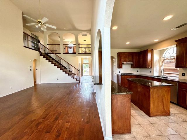 7204 Crane Drive, Sachse, TX 75048
