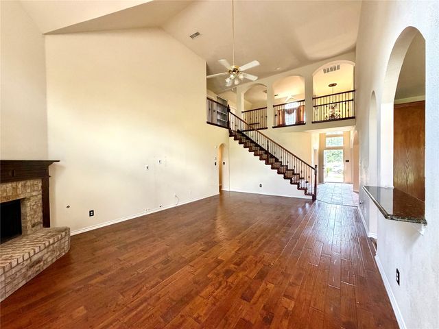 7204 Crane Drive, Sachse, TX 75048