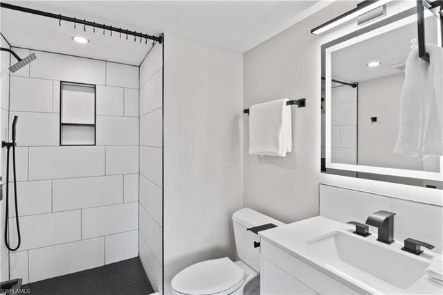 25804 Cockleshell DR # 314, Bonita Springs, FL 34135