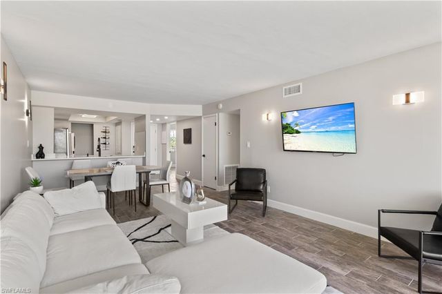 25804 Cockleshell DR # 314, Bonita Springs, FL 34135