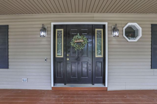 1350 Leonard Road NW, Baltimore, OH 43105