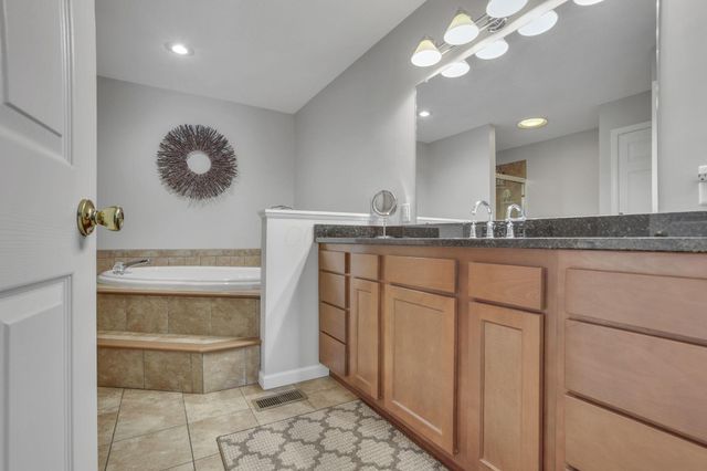 1350 Leonard Road NW, Baltimore, OH 43105