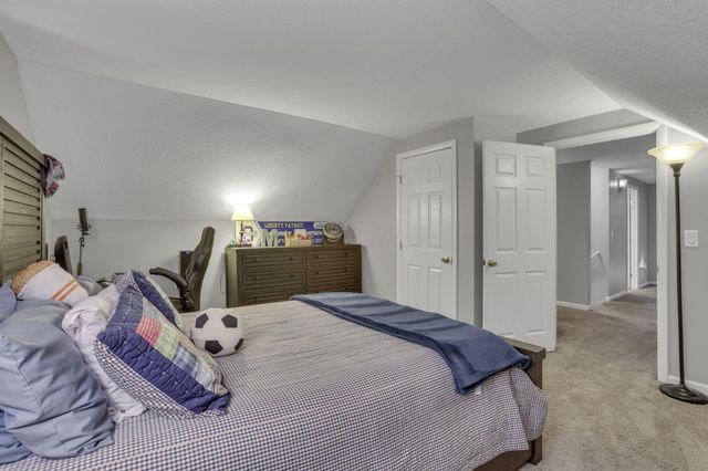 1350 Leonard Road NW, Baltimore, OH 43105