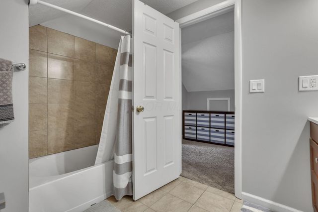 1350 Leonard Road NW, Baltimore, OH 43105