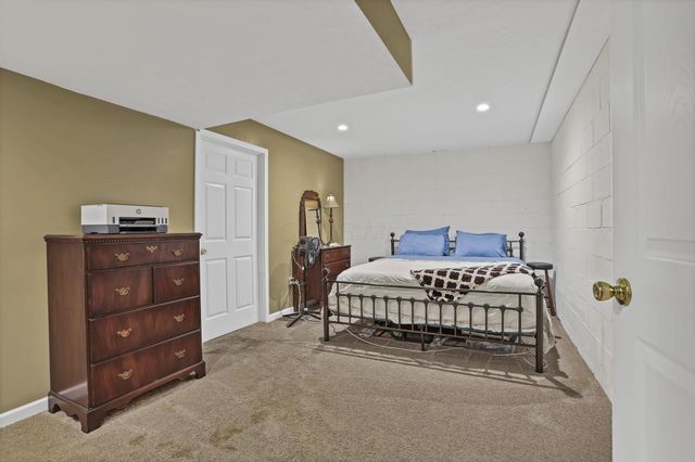 1350 Leonard Road NW, Baltimore, OH 43105