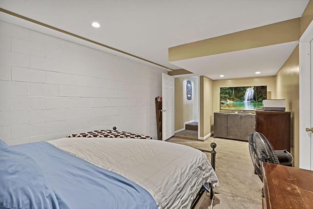1350 Leonard Road NW, Baltimore, OH 43105
