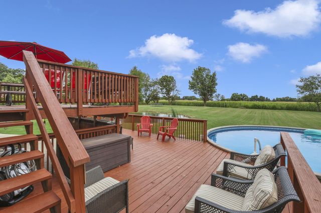 1350 Leonard Road NW, Baltimore, OH 43105