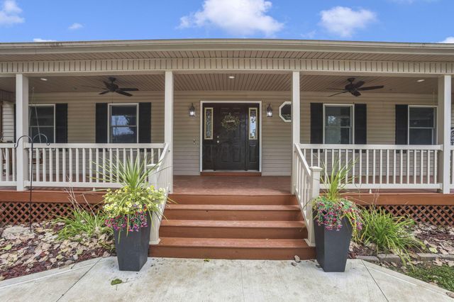 1350 Leonard Road NW, Baltimore, OH 43105
